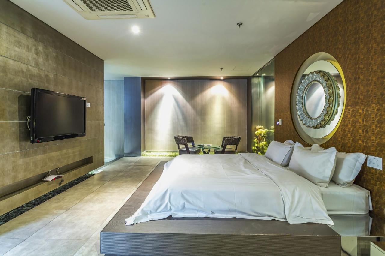 Qingdao Heng Bo Hotel Extérieur photo